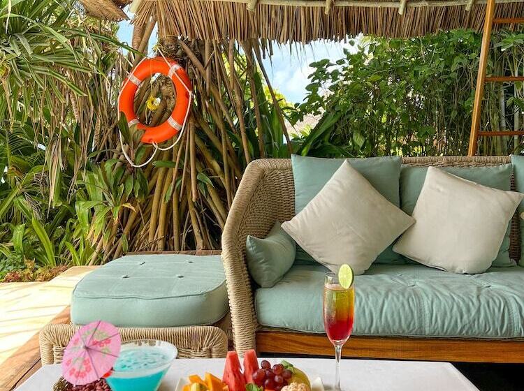 فيلا ديلوكس غرفة نوم واحدة مطلة على البحر, Tulia Zanzibar Unique Beach Resort