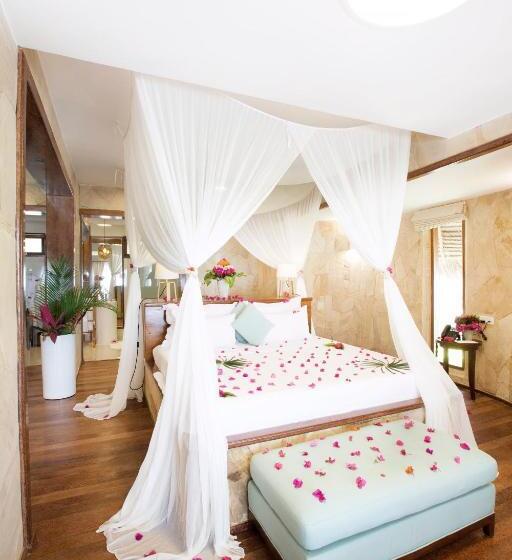 فيلا ديلوكس غرفة نوم واحدة مطلة على البحر, Tulia Zanzibar Unique Beach Resort