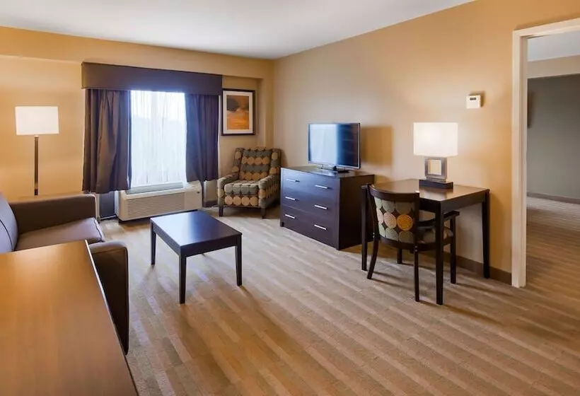 身障者適用スイートルーム, Best Western Plus Thornburg Inn & Suites