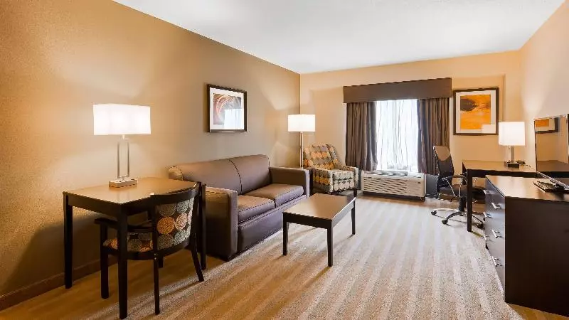 キングサイズベッドのスイートルーム, Best Western Plus Thornburg Inn & Suites