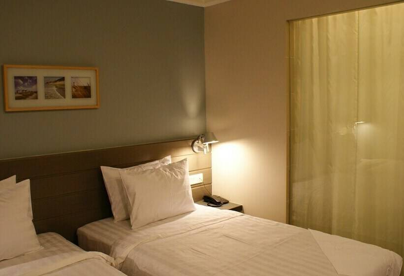 חדר דלוקס, De