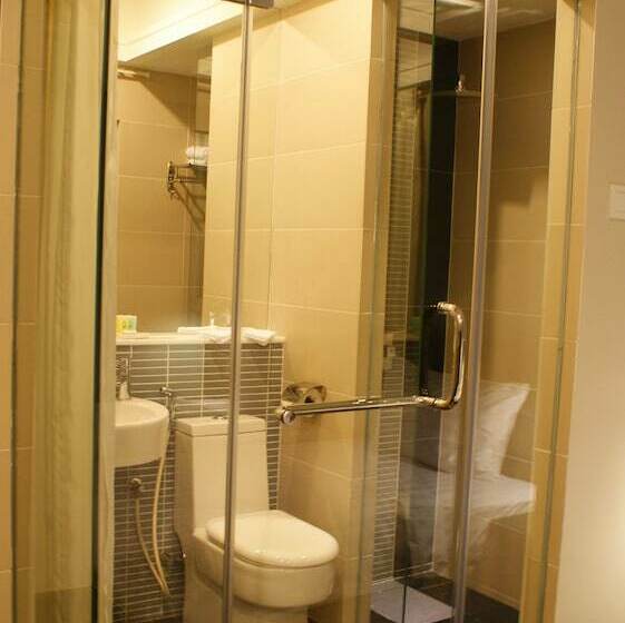 חדר דלוקס, De