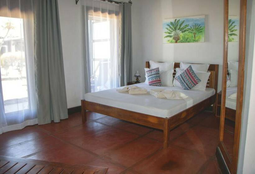 اتاق اساندارد با چشمانداز جانبی به دریا, Mantasaly