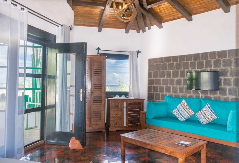 اتاق استاندارد با چشمانداز دریا, Mantasaly