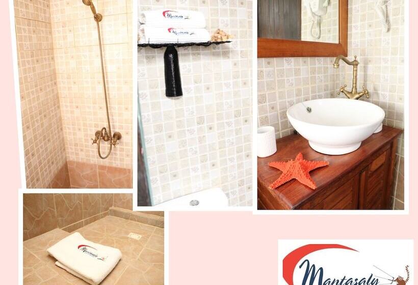 اتاق استاندارد با چشمانداز دریا, Mantasaly