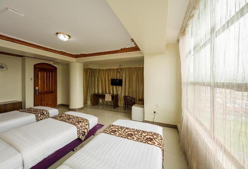 اتاق استاندارد سه نفره, Mt. Zion