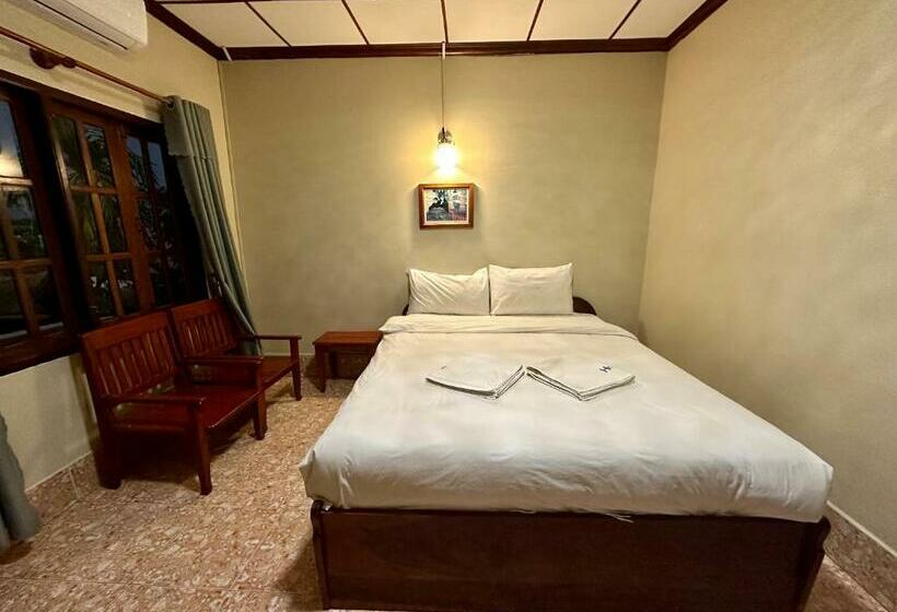 スタンダードルーム, Phaythavone