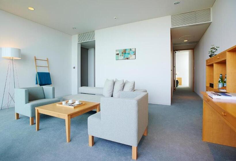 2 Bedrooms Suite Sea View, Setouchi Retreat By Onko Chishin