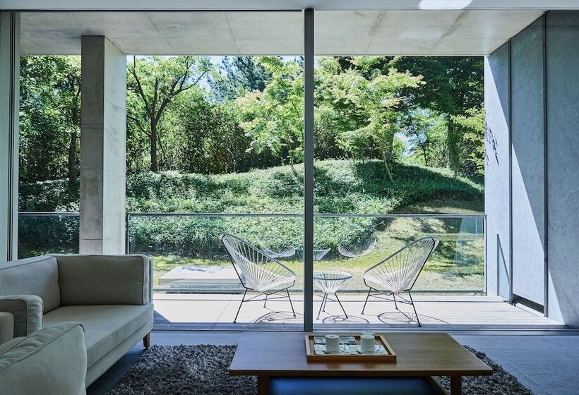 סוויטה נוף לגינה, Setouchi Retreat By Onko Chishin