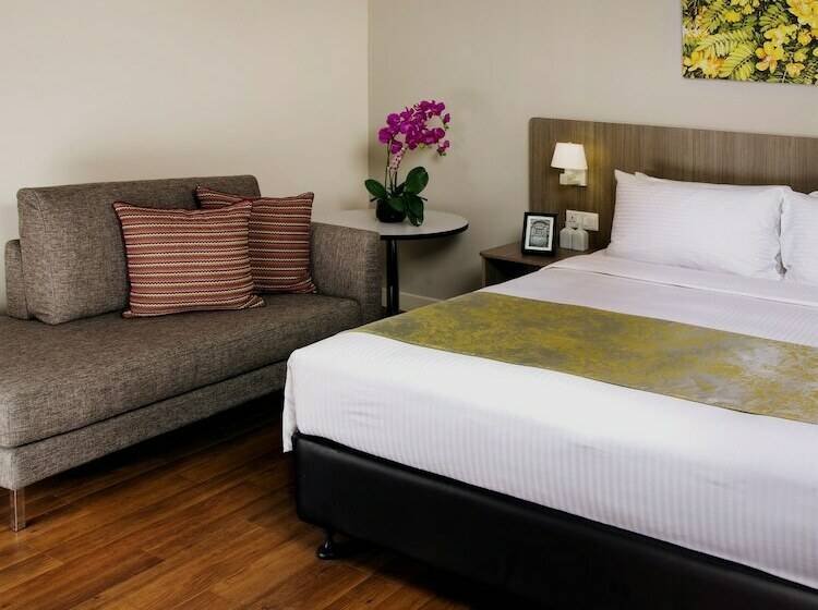 סטודיו פרמיום, Somerset Medini Iskandar Puteri