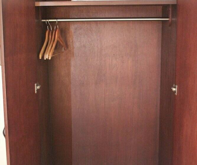 اتاق لوکس, Vista Marina Hotel And Resort