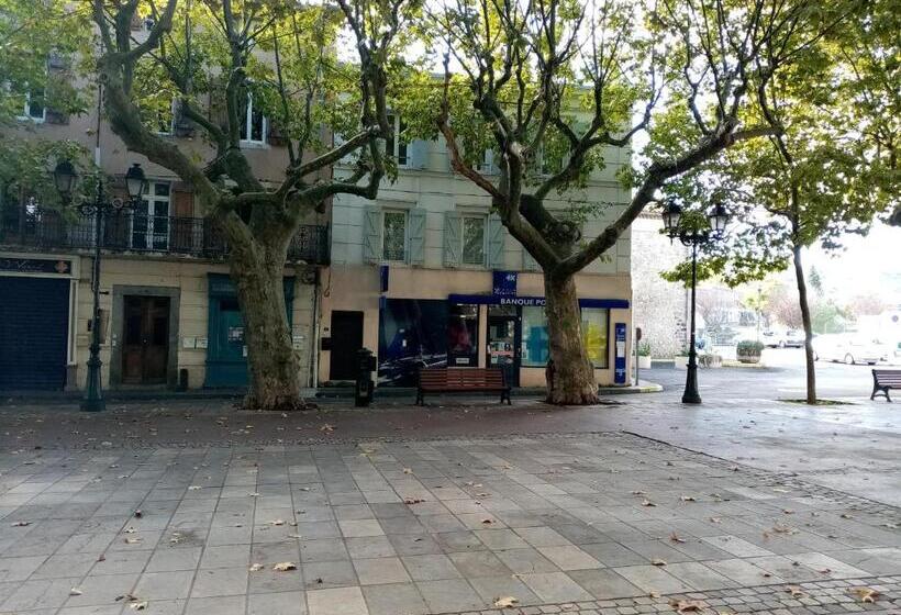 Номер Deluxe, Les Toiles Du Figuier