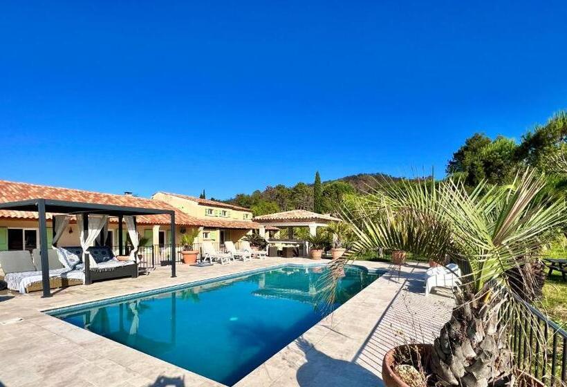 Семейный Номер, Villa La Source 83   Room Close To St Tropez