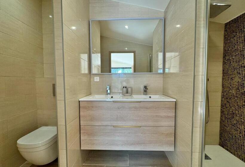 Family Suite, Villa La Source 83   Room Close To St Tropez