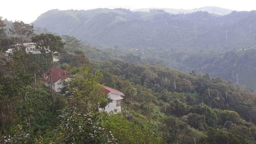 סוויטה נוף להרים, Idam Resort