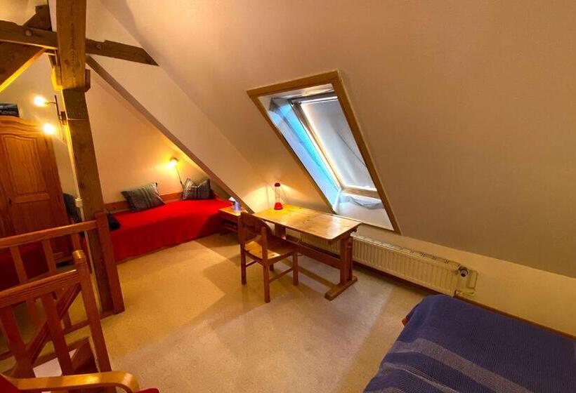 Семейный Номер Вид на Сад, Kulturgutleben Boutiquehotel Seminarhaus