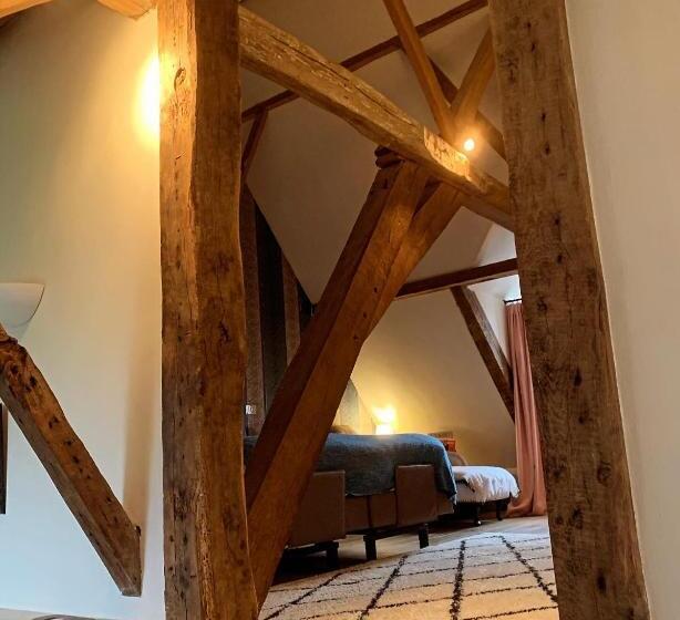 חדר סטנדרט עם מיטת קינג, Hamiora Wellness B&b