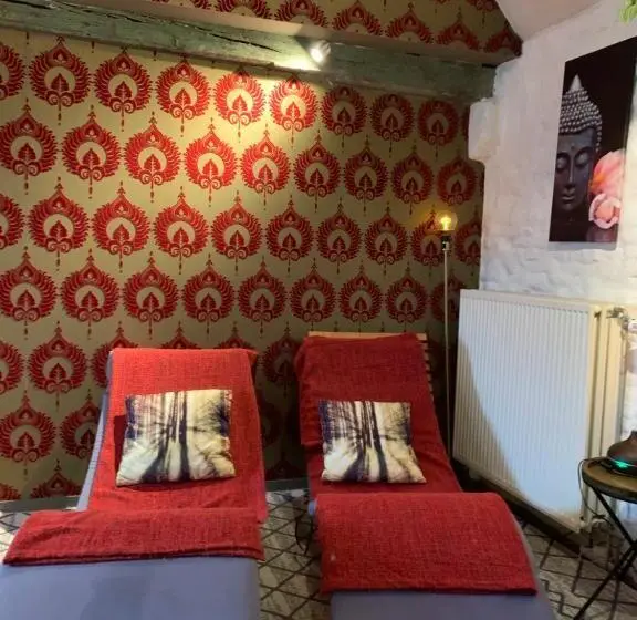 キングサイズベッドのスーペリアルーム, Hamiora Wellness B&b