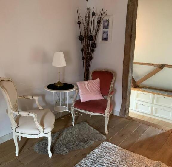 חדר סטנדרט עם מיטת קינג, Hamiora Wellness B&b