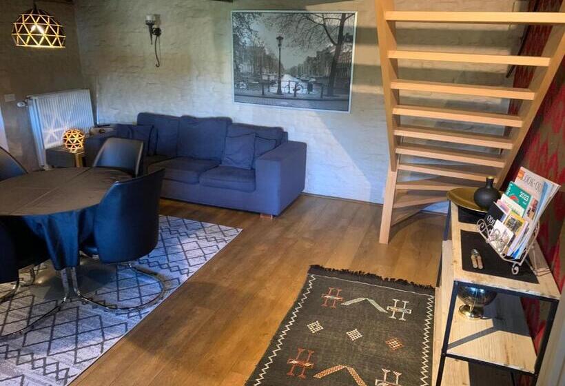 חדר סופריור עם מיטת קינג, Hamiora Wellness B&b