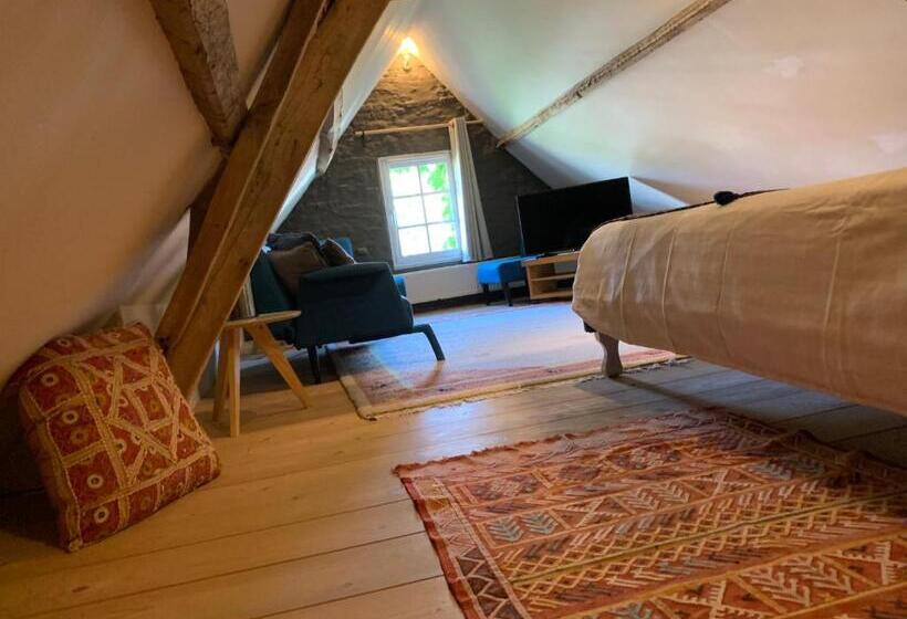 חדר סופריור עם מיטת קינג, Hamiora Wellness B&b