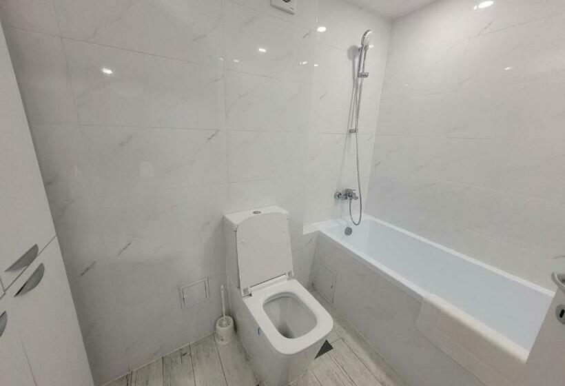 海の見える１ベッドルームアパートメント, Olimp Sea View Apartments Etajul 13