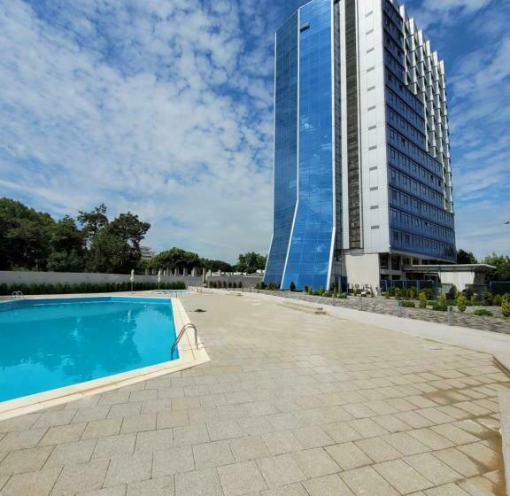 海の見える１ベッドルームアパートメント, Olimp Sea View Apartments Etajul 13