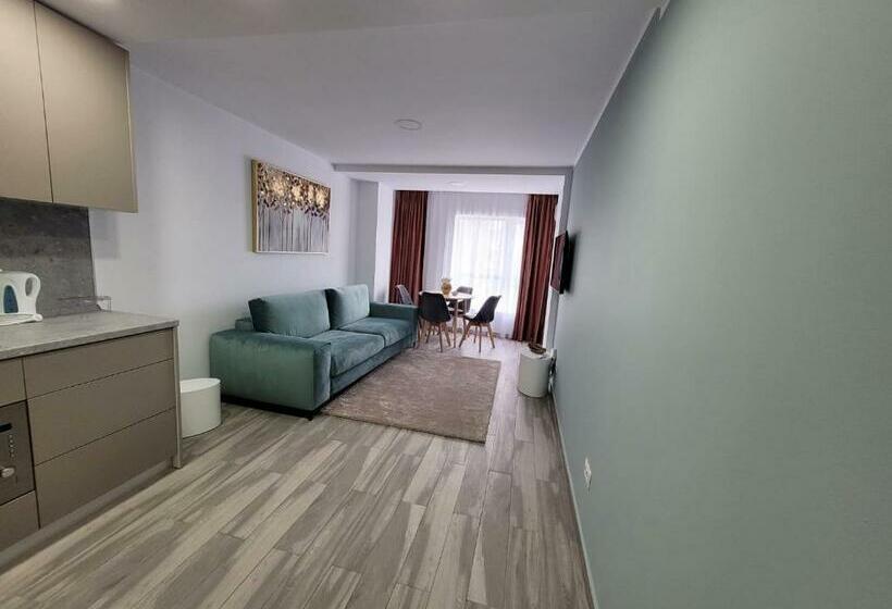 海の見える１ベッドルームアパートメント, Olimp Sea View Apartments Etajul 13