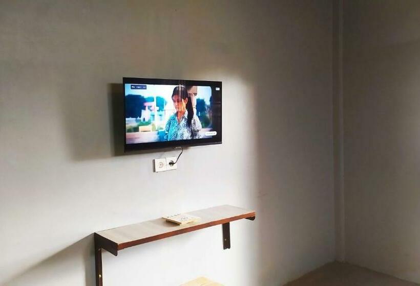 חדר סטנדרט נוף להרים, Nobody Inn Bali At Arya Guest House