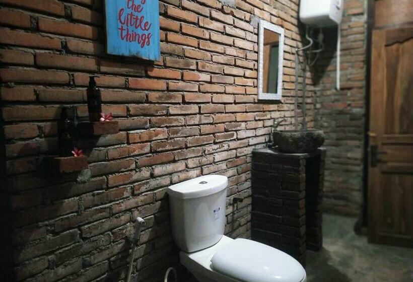 חדר סטנדרט נוף להרים, Nobody Inn Bali At Arya Guest House