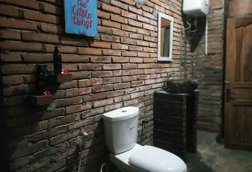 マウンテンビュースタンダードルーム, Nobody Inn Bali At Arya Guest House