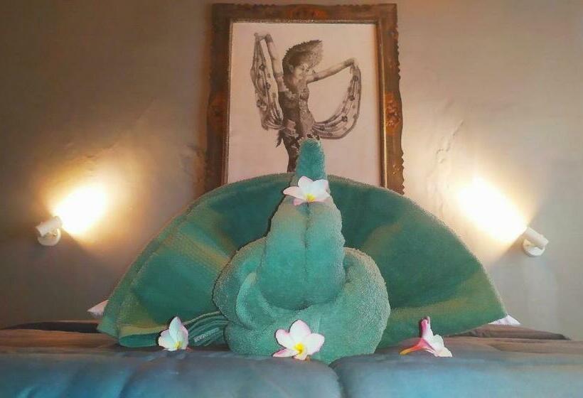 חדר סטנדרט נוף להרים, Nobody Inn Bali At Arya Guest House