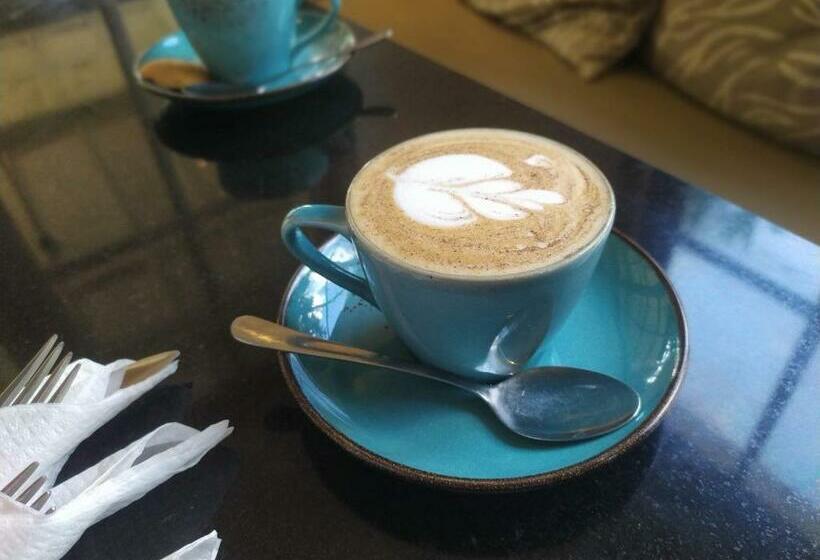 חדר סטנדרט נוף להרים, Nobody Inn Bali At Arya Guest House