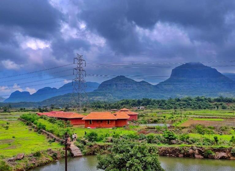 فيلا غرفتين نوم, Umbartha Resort Naneghat