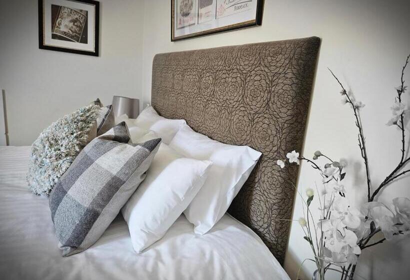 Номер Deluxe, The Swan At Compton