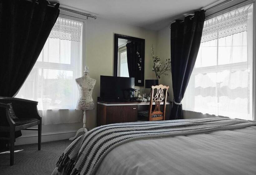 Номер Deluxe, The Swan At Compton