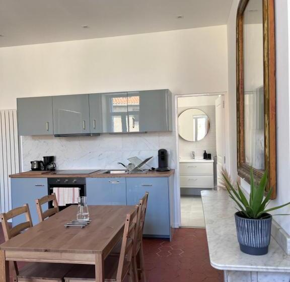 דירה בת חדר שינה 1 עם מרפסת, Abri Du Vent, Chambres Et Appartements