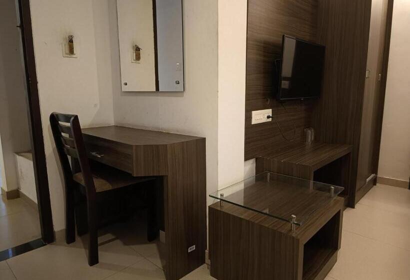 スタンダードルーム, Four Squares Inn, Technopark Phase 3