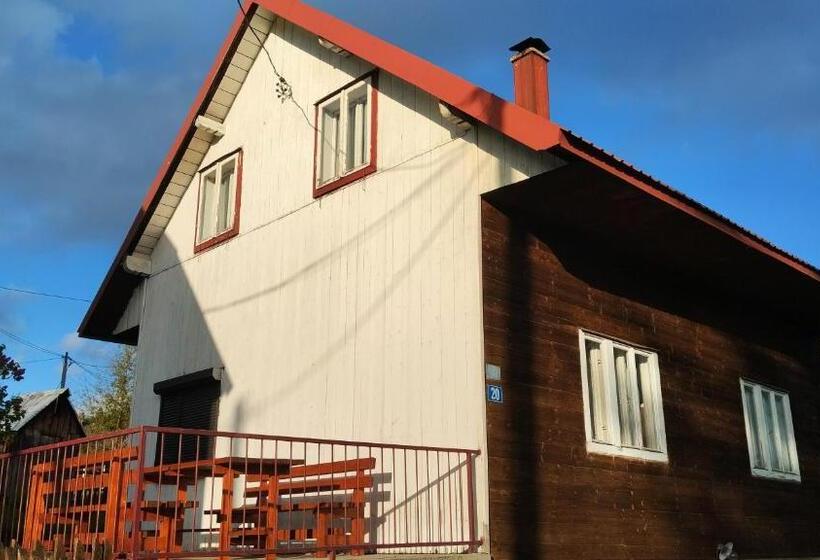 اتاق استاندارد با چشم‌انداز باغ, Central Rustic House