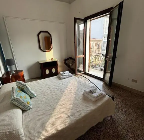 اتاق استاندارد با تخت بزرگ, Mille Lire Peppe S Home