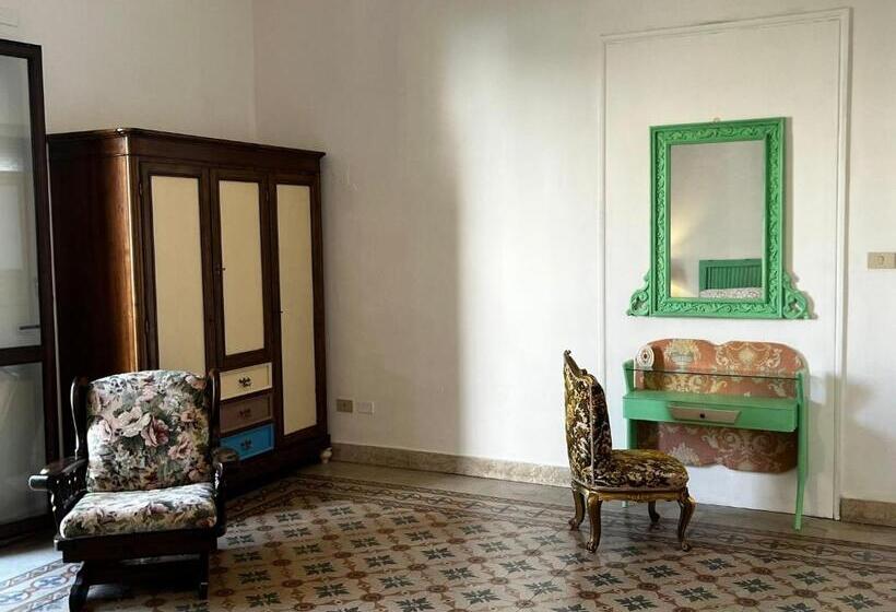 سوییت, Mille Lire Peppe S Home