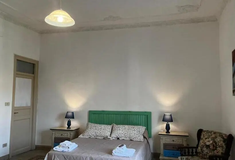 سوییت, Mille Lire Peppe S Home