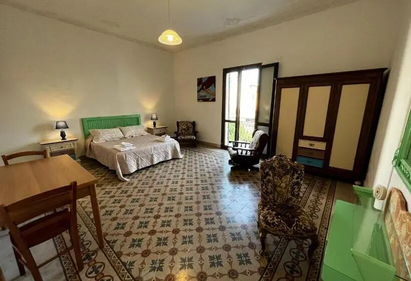 سوییت, Mille Lire Peppe S Home