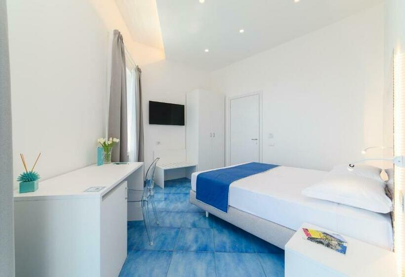 חדר דלוקס עם מרפסת נוף לים, La Dimora Del Maestro