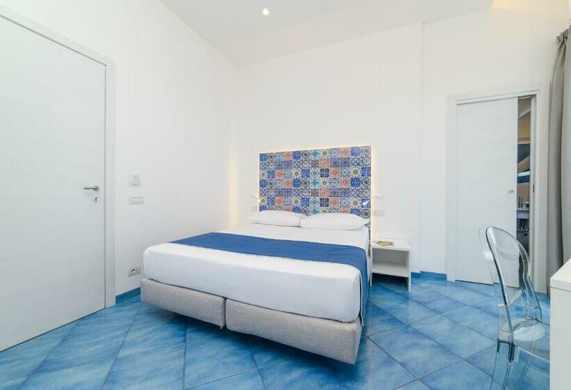 חדר דלוקס עם מרפסת נוף לים, La Dimora Del Maestro