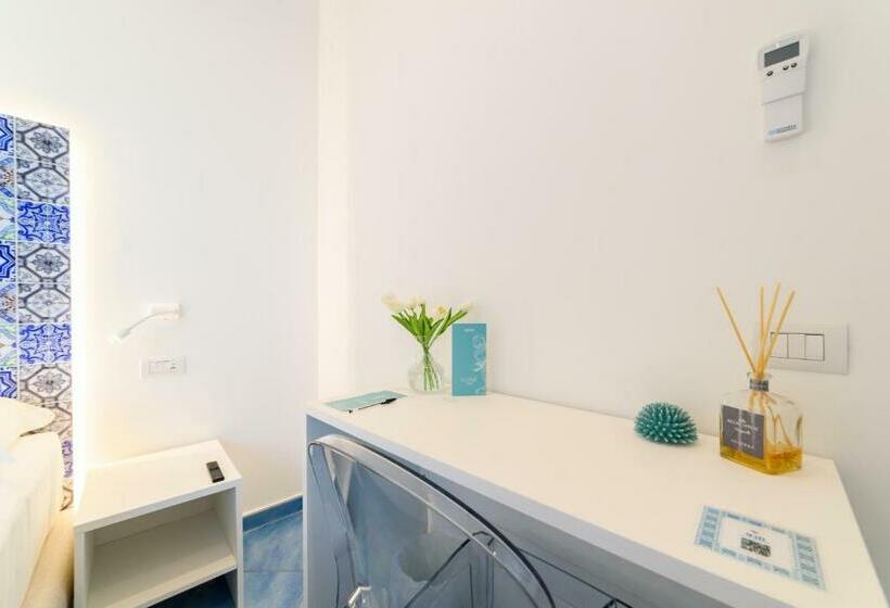 חדר סטנדרט נוף לים, La Dimora Del Maestro