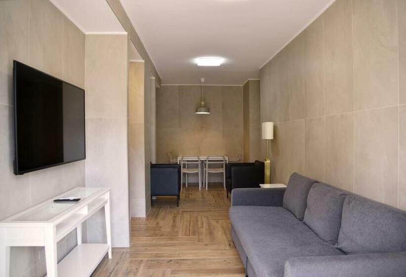 חדר סטנדרט עם מרפסת, La Maison Latina Guest House