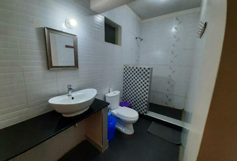 スタンダードシングルルーム, Pensao Do Viajante