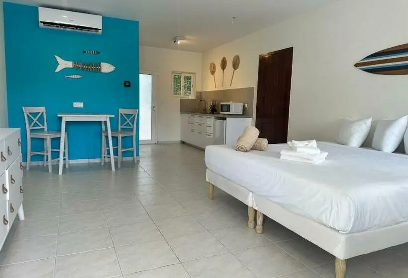 استودیو خانوادگی, Merakii Seaview Escape Curacao