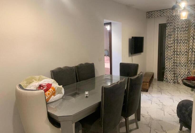 آپارتمان 2 خوابه, بورتو سعيد Portosaid شاليه غرفتين علوى